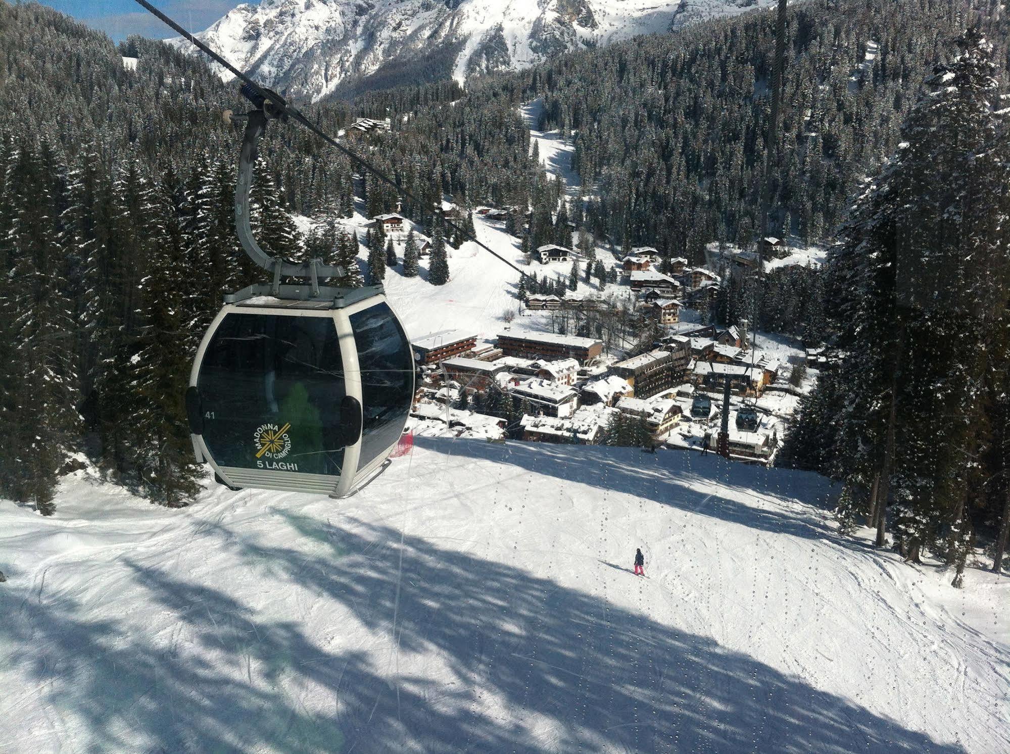 Affittacamere Lago Rotondo Mezzana  Exterior foto